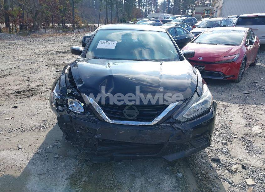 Photo 6 of 2018 Nissan Altima 2.5 S (VIN 1N4AL3AP7JC170144)