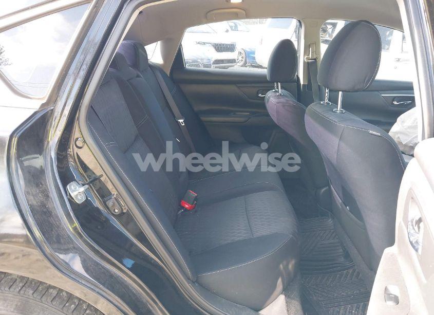 Photo 8 of 2018 Nissan Altima 2.5 S (VIN 1N4AL3AP7JC170144)