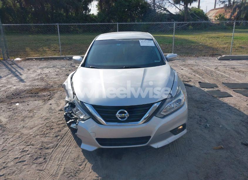 Photo 12 of 2018 Nissan Altima 2.5 SV (VIN 1N4AL3AP7JC181015)