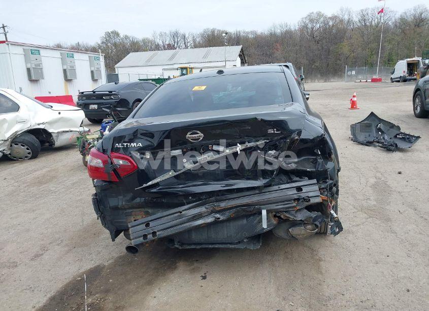 Photo 15 of 2018 Nissan Altima 2.5 SL (VIN 1N4AL3AP7JC182231)