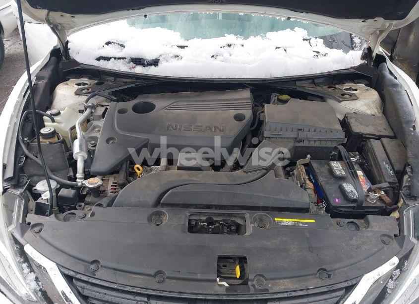 Photo 10 of 2018 Nissan Altima 2.5 SV (VIN 1N4AL3AP7JC190166)