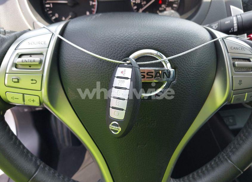 Photo 11 of 2018 Nissan Altima 2.5 SL (VIN 1N4AL3AP7JC190670)