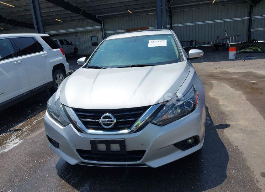 Photo 12 of 2018 Nissan Altima 2.5 SL (VIN 1N4AL3AP7JC190670)