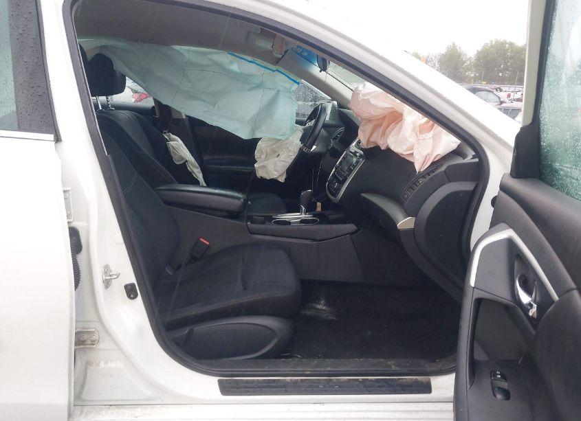 Photo 5 of 2018 Nissan Altima 2.5 SV (VIN 1N4AL3AP7JC196078)