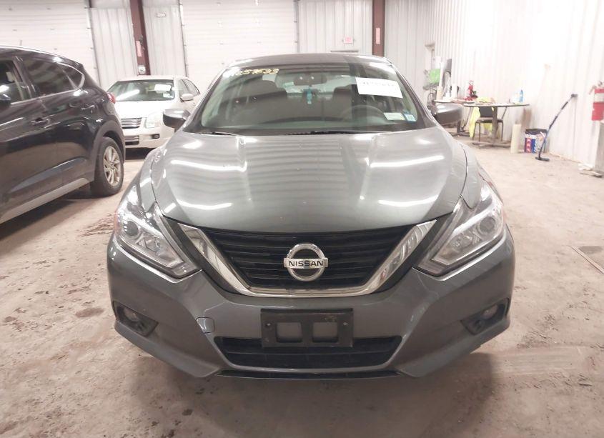 Photo 12 of 2018 Nissan Altima 2.5 SV (VIN 1N4AL3AP7JC207421)