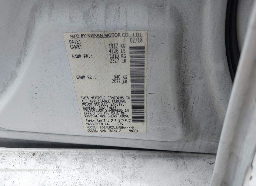 Photo 9 of 2018 Nissan Altima 2.5 SR (VIN 1N4AL3AP7JC211257)