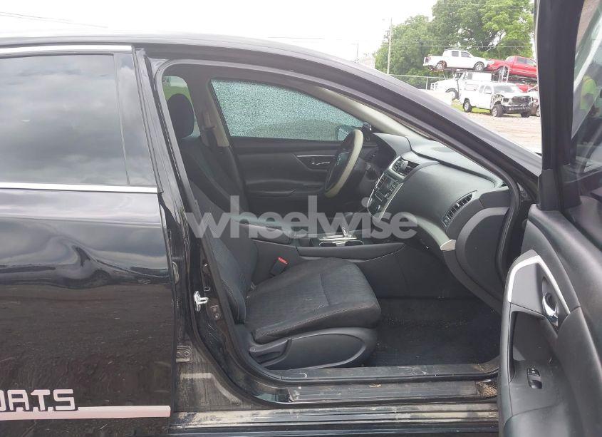 Photo 5 of 2018 Nissan Altima 2.5 S (VIN 1N4AL3AP7JC225384)