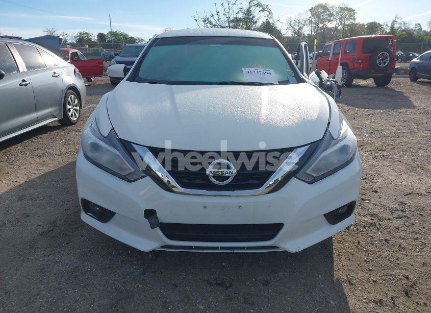 Photo 12 of 2018 Nissan Altima 2.5 SL (VIN 1N4AL3AP7JC235011)