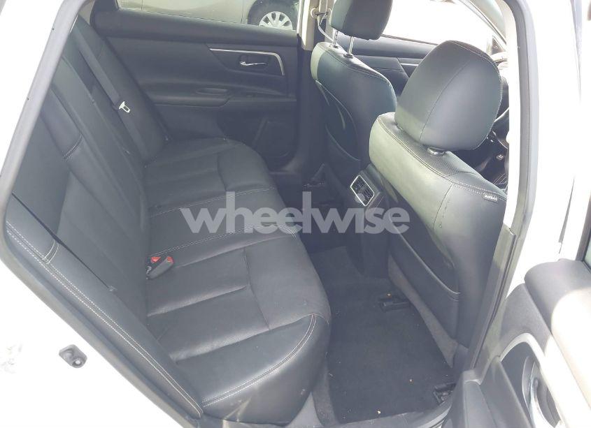 Photo 8 of 2018 Nissan Altima 2.5 SL (VIN 1N4AL3AP7JC235011)