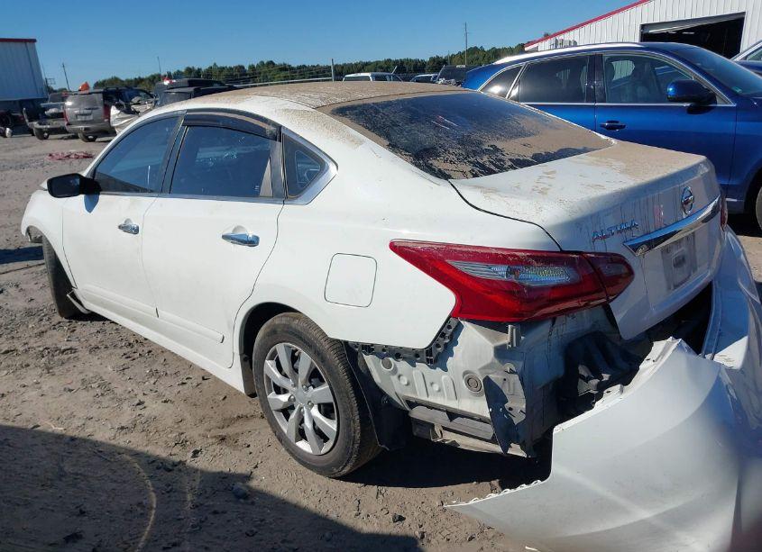 Photo 3 of 2018 Nissan Altima 2.5 S (VIN 1N4AL3AP7JC237230)