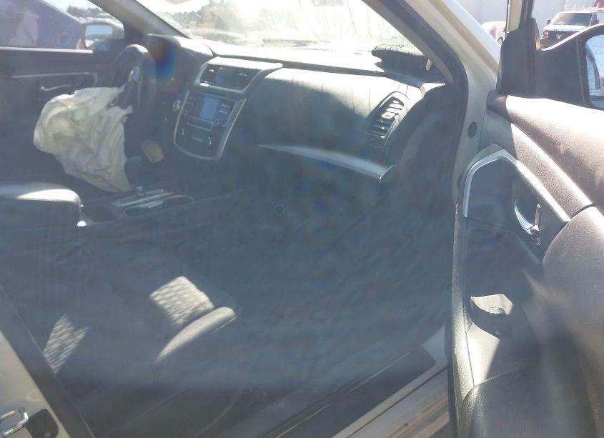 Photo 5 of 2018 Nissan Altima 2.5 S (VIN 1N4AL3AP7JC237230)