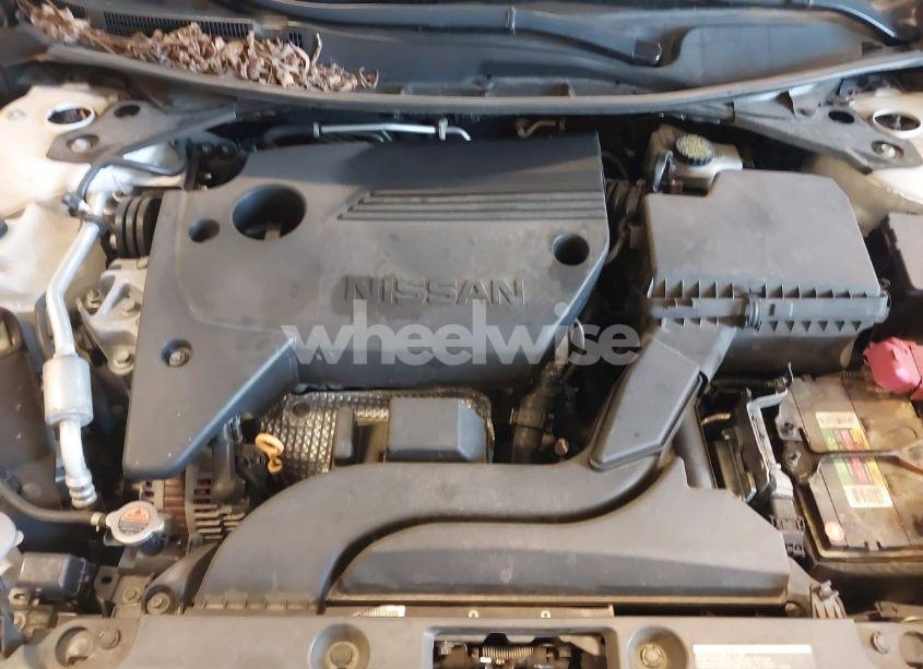 Photo 10 of 2018 Nissan Altima 2.5 SL (VIN 1N4AL3AP7JC239057)