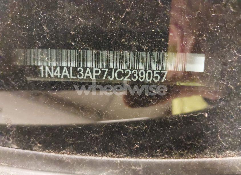 Photo 9 of 2018 Nissan Altima 2.5 SL (VIN 1N4AL3AP7JC239057)