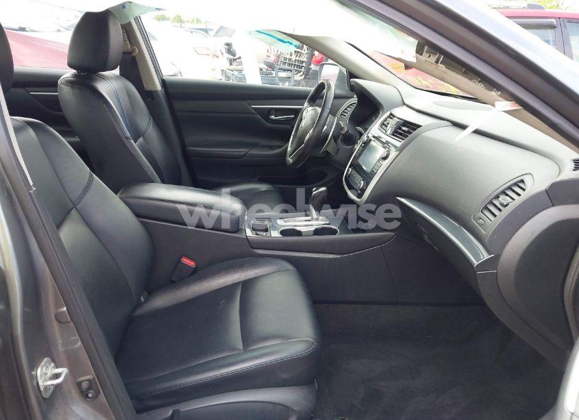 Photo 5 of 2018 Nissan Altima 2.5 SR (VIN 1N4AL3AP7JC239964)