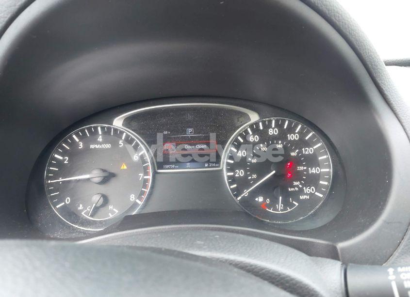 Photo 7 of 2018 Nissan Altima 2.5 SR (VIN 1N4AL3AP7JC239964)