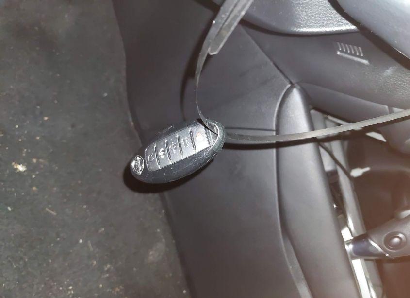 Photo 11 of 2018 Nissan Altima 2.5 SL (VIN 1N4AL3AP7JC244484)