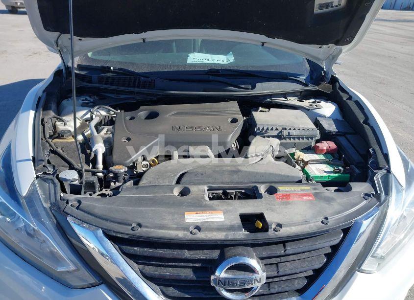 Photo 10 of 2018 Nissan Altima 2.5 SV (VIN 1N4AL3AP7JC250527)