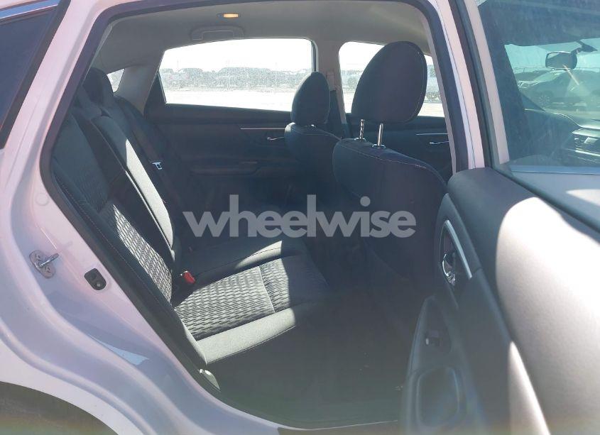 Photo 8 of 2018 Nissan Altima 2.5 SV (VIN 1N4AL3AP7JC250527)