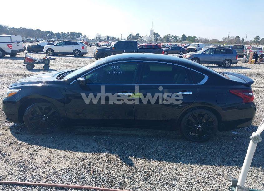 Photo 14 of 2018 Nissan Altima 2.5 SR (VIN 1N4AL3AP7JC253251)