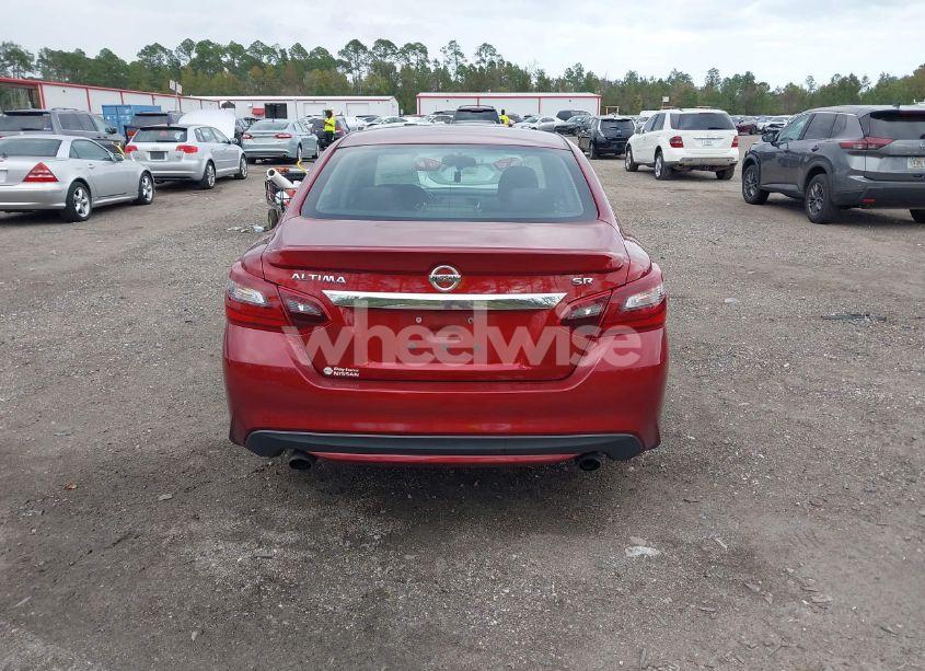 Photo 16 of 2018 Nissan Altima 2.5 SR (VIN 1N4AL3AP7JC265335)