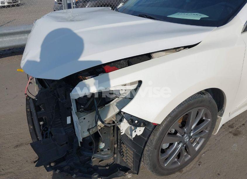 Photo 18 of 2018 Nissan Altima 2.5 SR (VIN 1N4AL3AP7JC266078)