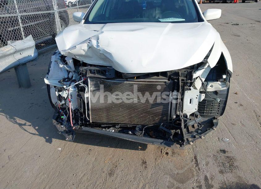 Photo 6 of 2018 Nissan Altima 2.5 SR (VIN 1N4AL3AP7JC266078)