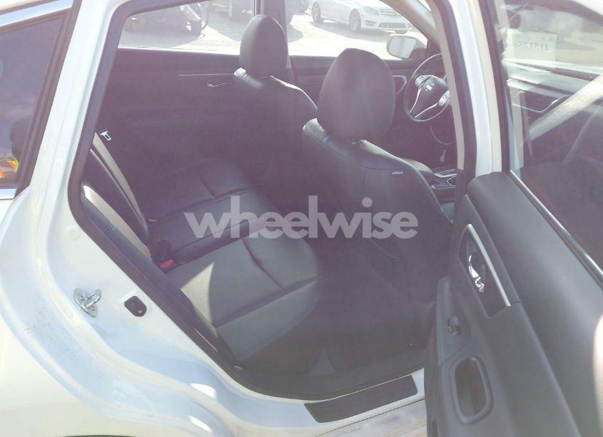 Photo 8 of 2018 Nissan Altima 2.5 SR (VIN 1N4AL3AP7JC266078)