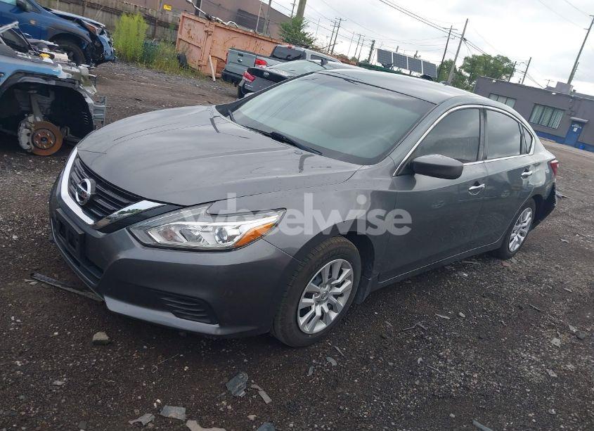 Photo 2 of 2018 Nissan Altima 2.5 S (VIN 1N4AL3AP7JC287674)