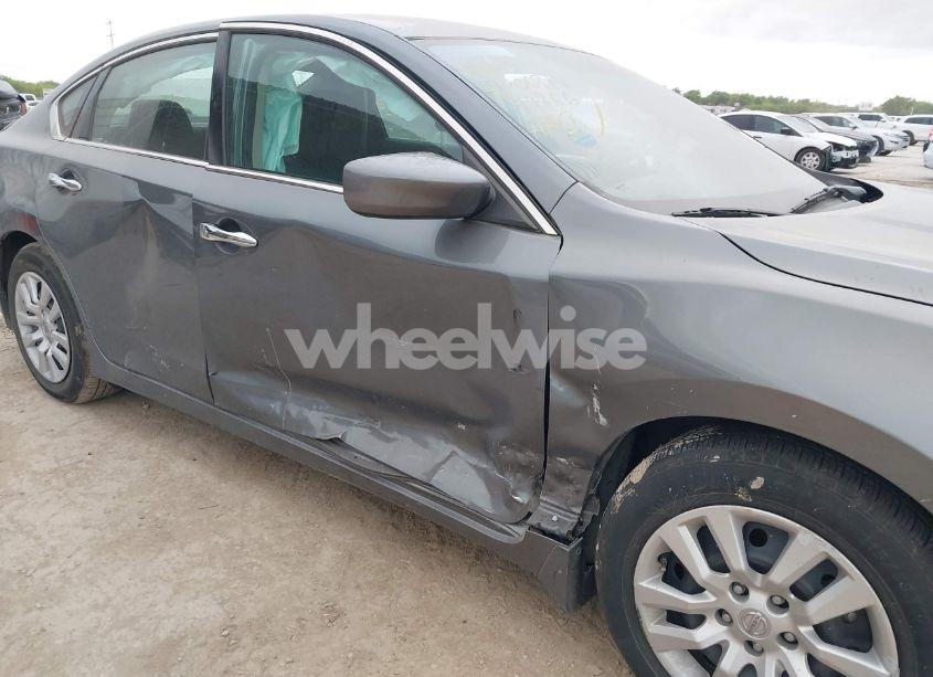 Photo 6 of 2018 Nissan Altima 2.5 S (VIN 1N4AL3AP7JC294866)