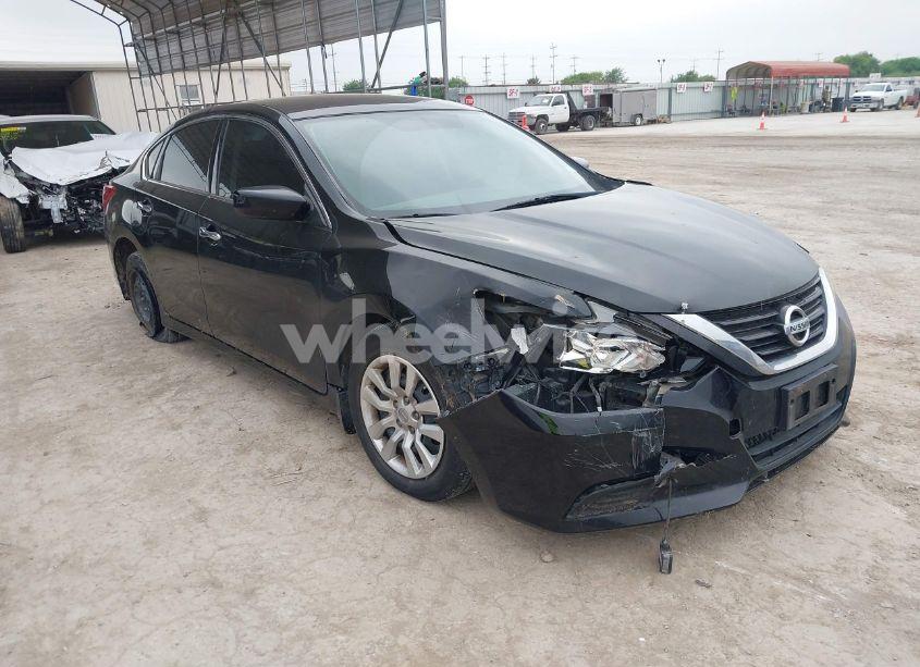 2018 Nissan Altima 2.5 S (VIN 1N4AL3AP7JC299159) main photo