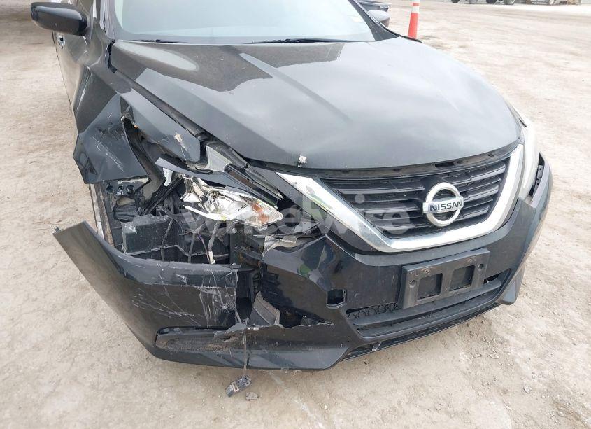 Photo 6 of 2018 Nissan Altima 2.5 S (VIN 1N4AL3AP7JC299159)
