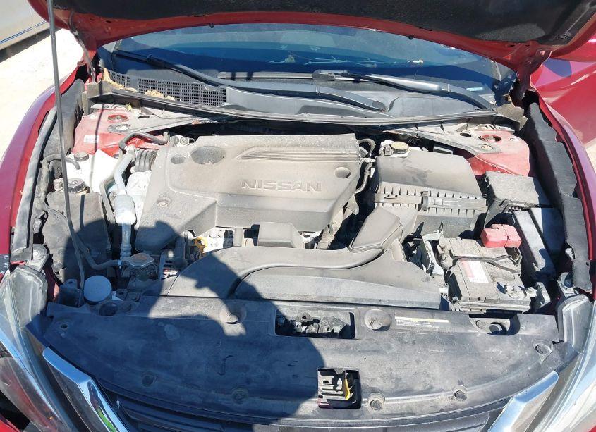 Photo 10 of 2018 Nissan Altima 2.5 S (VIN 1N4AL3AP7JC471433)