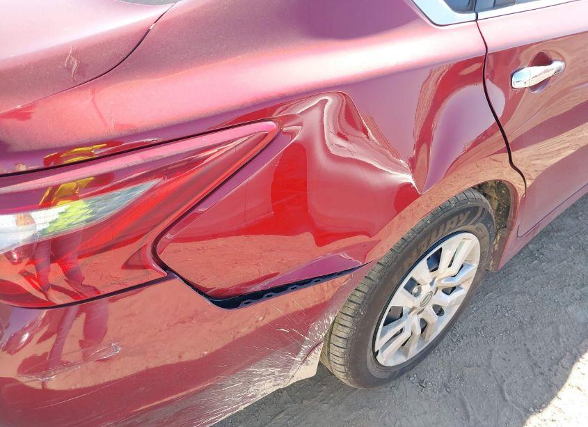 Photo 17 of 2018 Nissan Altima 2.5 S (VIN 1N4AL3AP7JC471433)