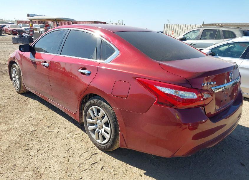Photo 3 of 2018 Nissan Altima 2.5 S (VIN 1N4AL3AP7JC471433)