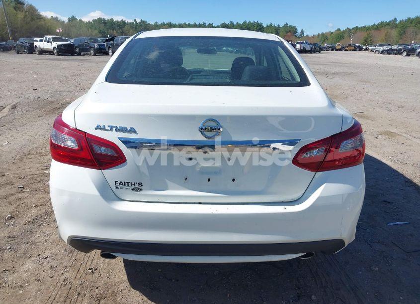 Photo 16 of 2018 Nissan Altima 2.5 S (VIN 1N4AL3AP7JC472551)