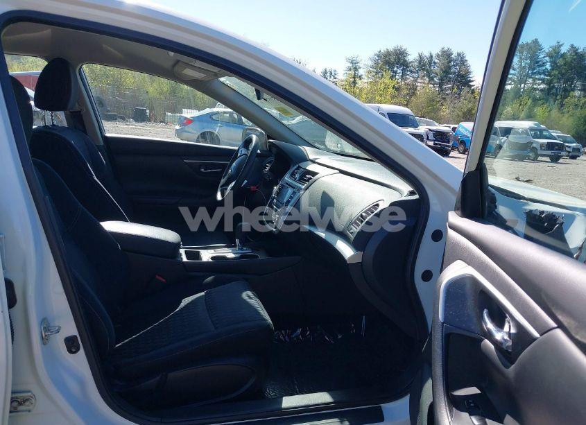 Photo 5 of 2018 Nissan Altima 2.5 S (VIN 1N4AL3AP7JC472551)