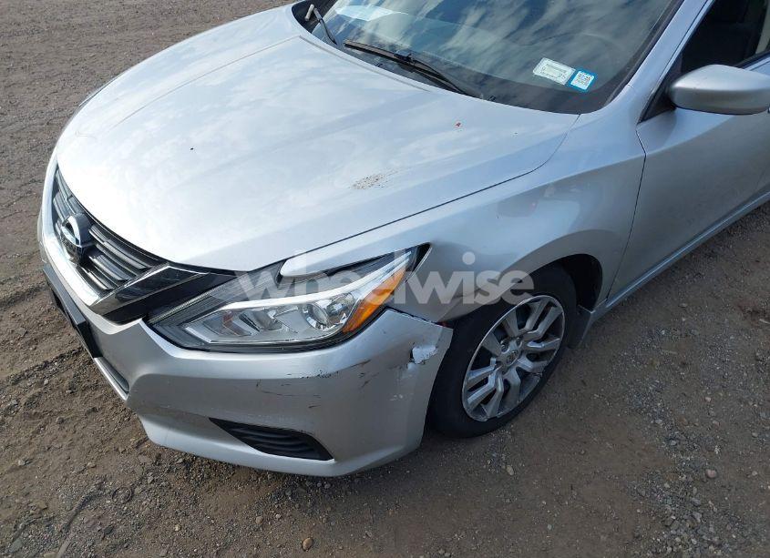 Photo 6 of 2018 Nissan Altima 2.5 S (VIN 1N4AL3AP7JC472730)