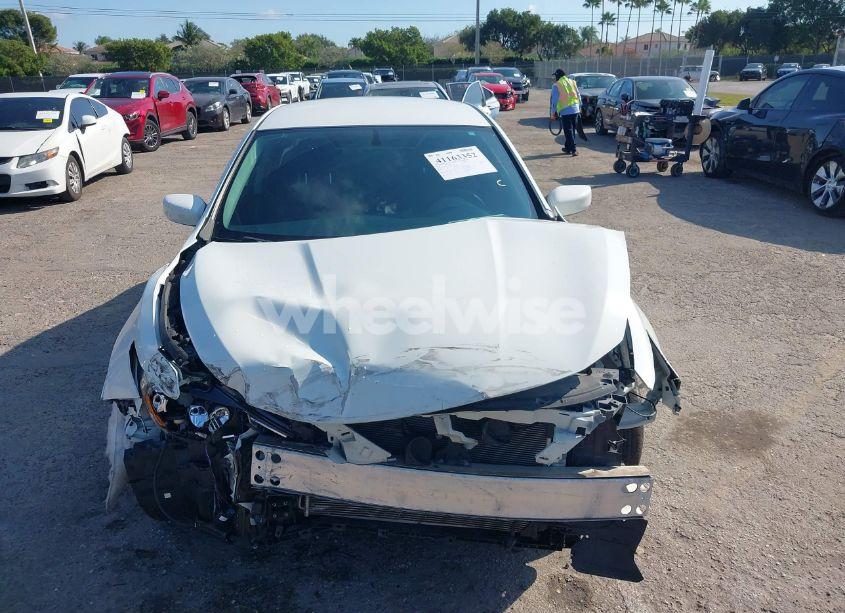 Photo 13 of 2018 Nissan Altima 2.5 S (VIN 1N4AL3AP7JC477605)