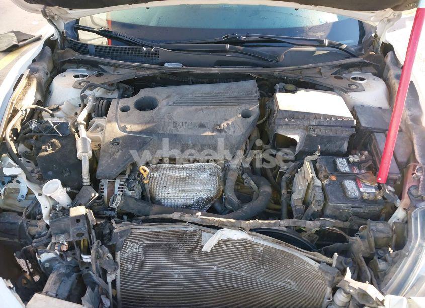 Photo 10 of 2018 Nissan Altima 2.5 SR (VIN 1N4AL3AP7JC480245)