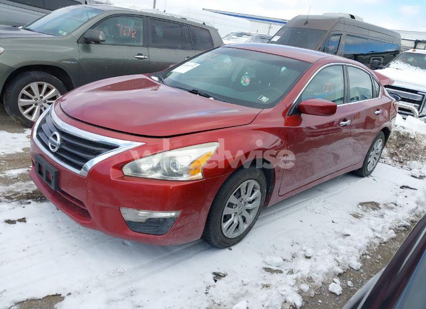 Photo 2 of 2013 Nissan Altima 2.5 S (VIN 1N4AL3AP8DC105775)