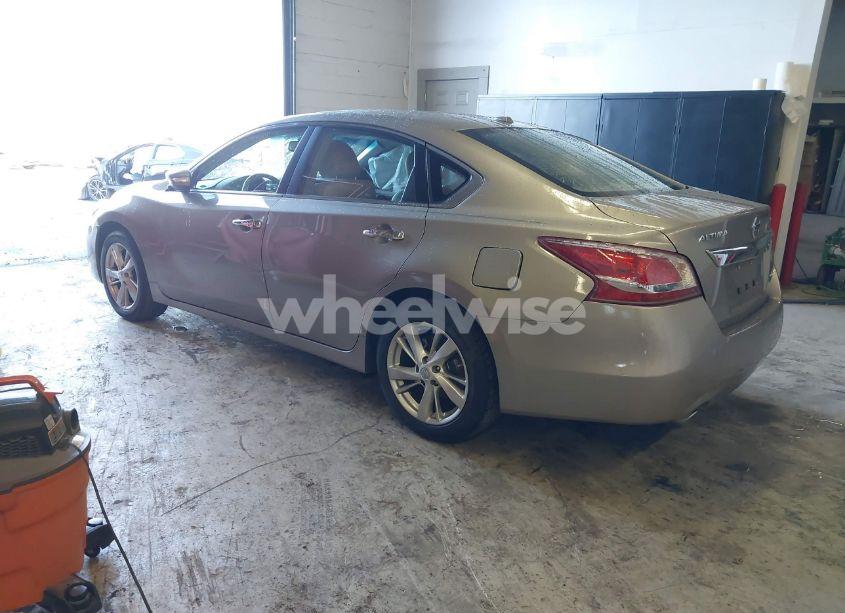 Photo 3 of 2013 Nissan Altima 2.5 SL (VIN 1N4AL3AP8DC105873)