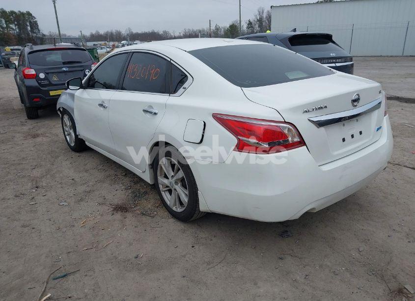 Photo 3 of 2013 Nissan Altima 2.5 SL (VIN 1N4AL3AP8DC150909)