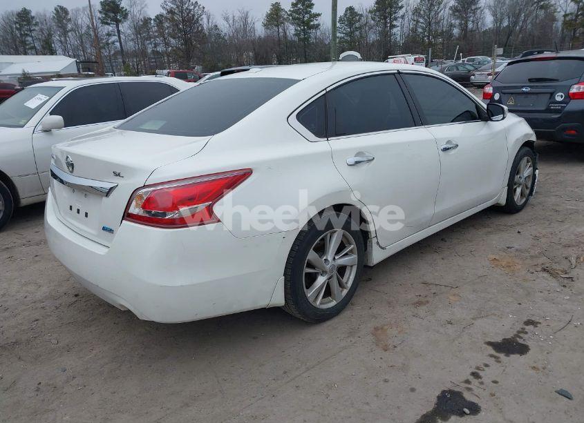 Photo 4 of 2013 Nissan Altima 2.5 SL (VIN 1N4AL3AP8DC150909)