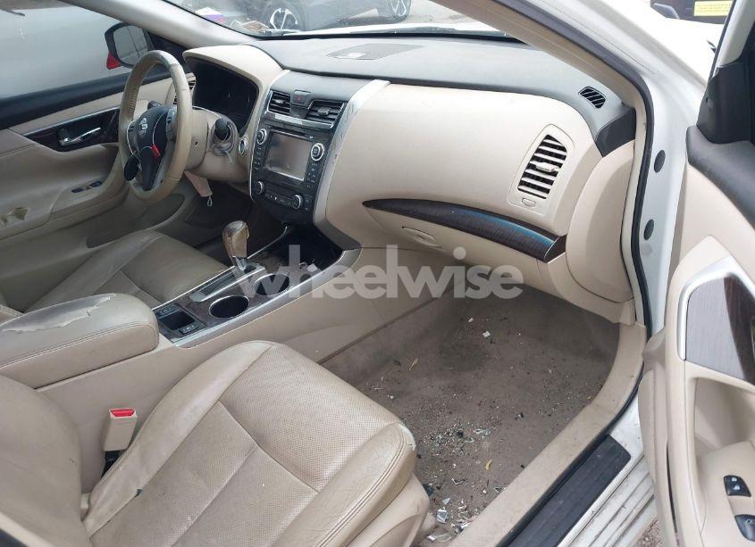 Photo 5 of 2013 Nissan Altima 2.5 SL (VIN 1N4AL3AP8DC150909)