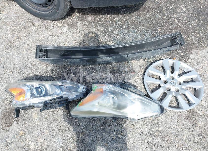 Photo 12 of 2013 Nissan Altima 2.5 S (VIN 1N4AL3AP8DC189886)