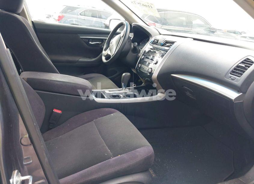 Photo 5 of 2013 Nissan Altima 2.5 S (VIN 1N4AL3AP8DC189886)