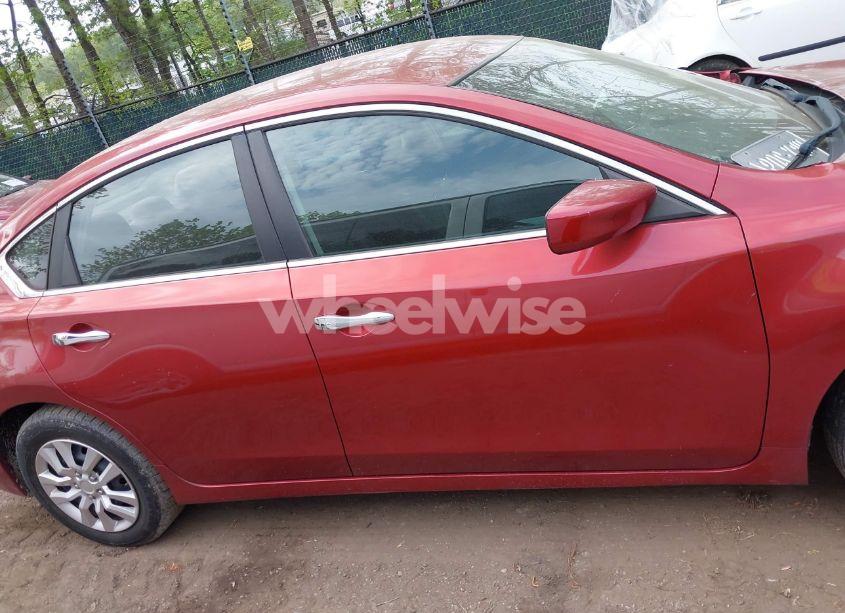 Photo 12 of 2013 Nissan Altima 2.5 S (VIN 1N4AL3AP8DC197230)