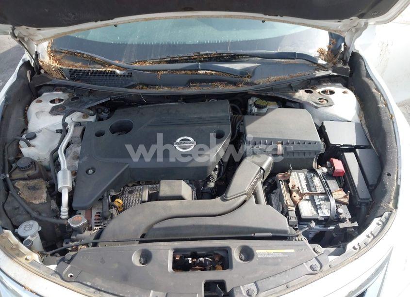 Photo 10 of 2013 Nissan Altima 2.5 S (VIN 1N4AL3AP8DC211398)