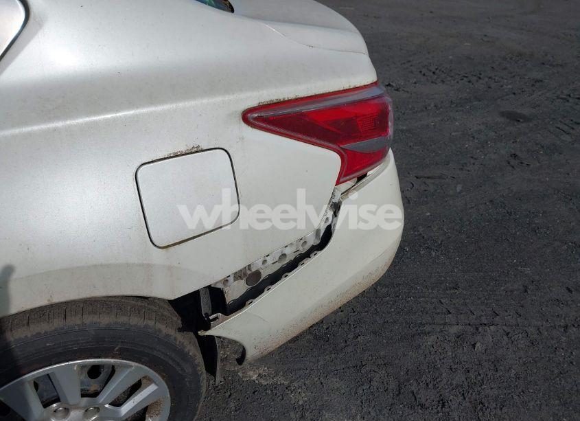 Photo 6 of 2013 Nissan Altima 2.5 S (VIN 1N4AL3AP8DC211398)