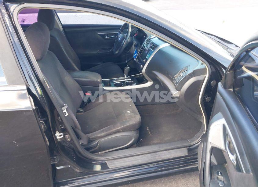 Photo 5 of 2013 Nissan Altima 2.5 S (VIN 1N4AL3AP8DC214222)